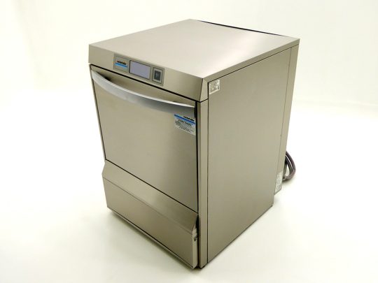 Winterhalter-UC-L-Dishwasher-Front-Right